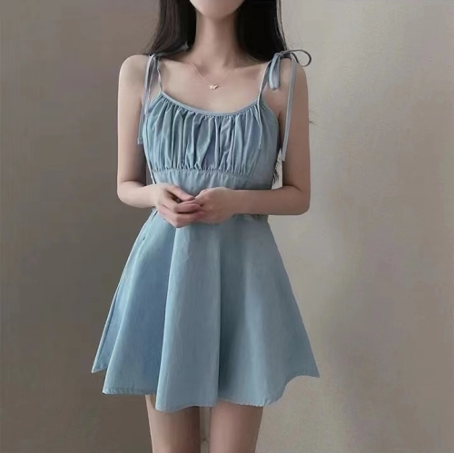 韩国chic 夏季小个子法式复古褶皱显瘦A字系带吊带连衣裙女
