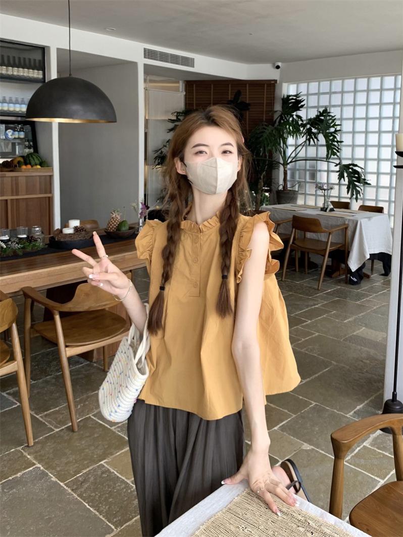 實拍~小飛袖木耳邊圓領單排扣套頭淨色襯衣束腳褲鹽系套裝