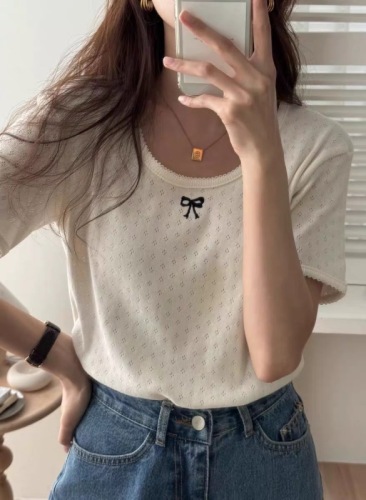 Now ~ TIZZI Korea Dongdaemun 2024 Spring and Summer New Women's Age-Reducing Lace Embroidered Bow Short-Sleeved T-Shirt