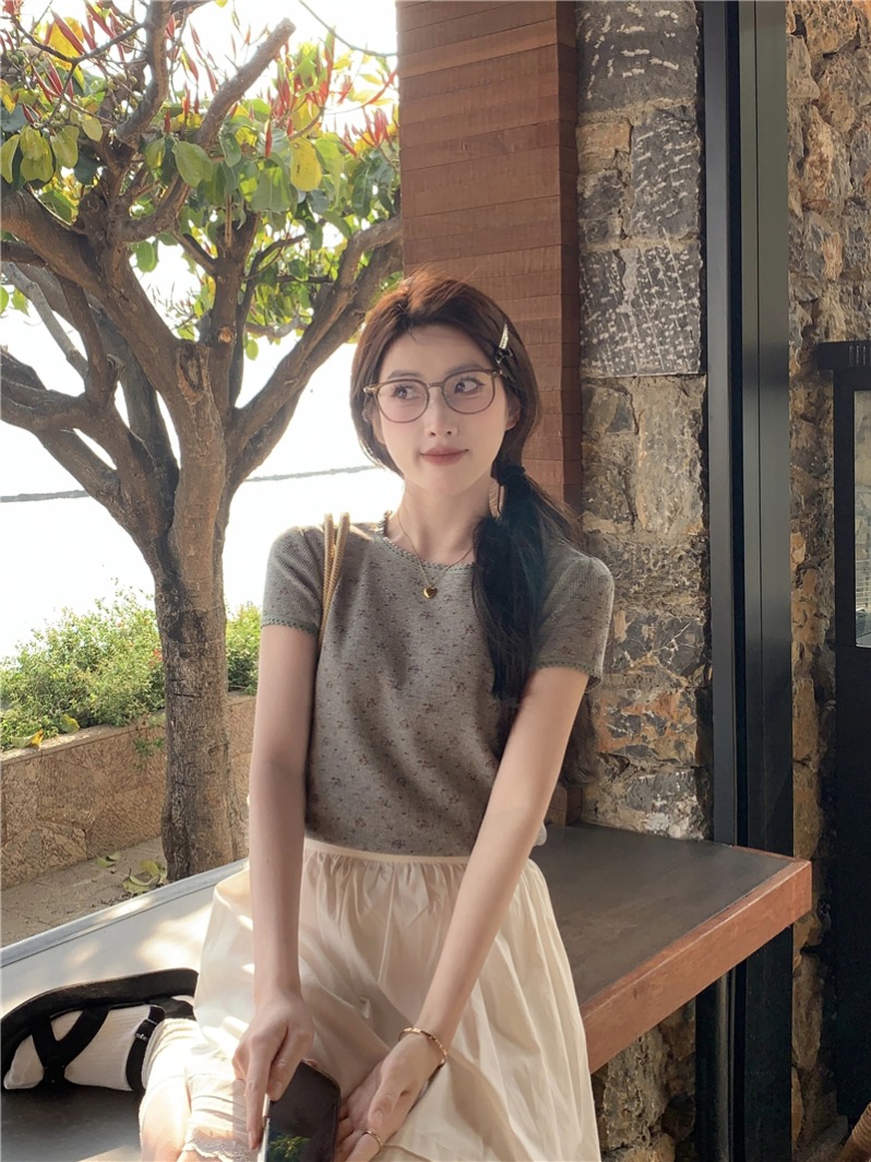 Actual shot of new retro fresh floral lace waffle slim short-sleeved T-shirt