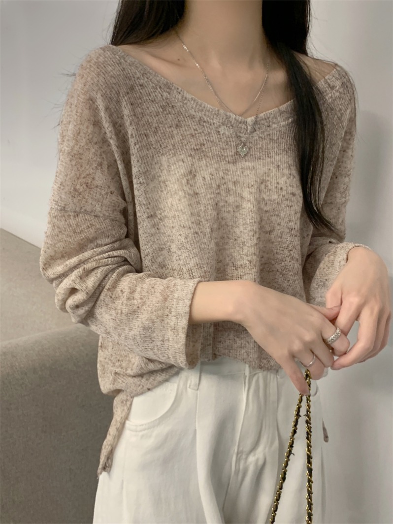 Real shot Summer thin V-neck long-sleeved knitted sun protection shirt T-shirt top