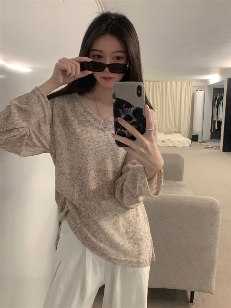 Real shot Summer thin V-neck long-sleeved knitted sun protection shirt T-shirt top