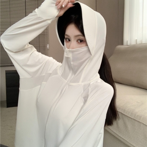 Real shot ~ Summer outdoor ice silk sun protection clothing, anti-UV breathable jacket, thin cloak, quick-drying clothing for women