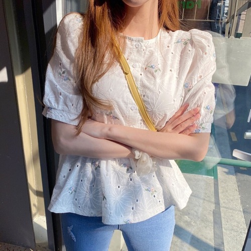 Korean chic puff sleeve top for women summer new style lace hollow lace stitching pleated white shirt