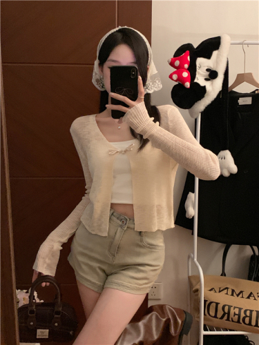 Real shot of gentle small waistcoat cardigan for women with shawl summer ice silk sun protection shirt short top