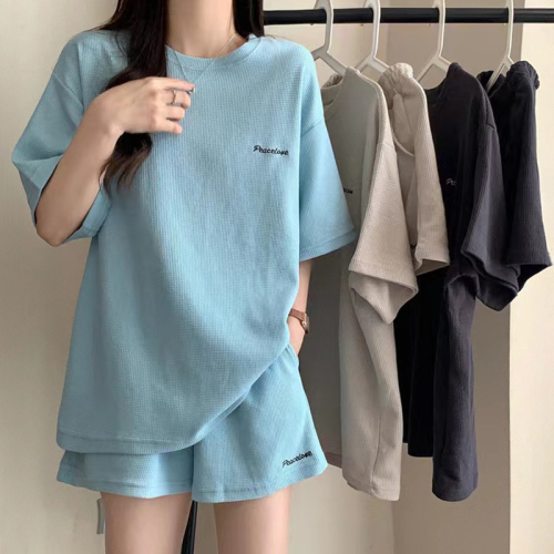 Short-sleeved casual sports suit for women summer 2024 new style fashionable thin sweatshirt shorts running two-piece set