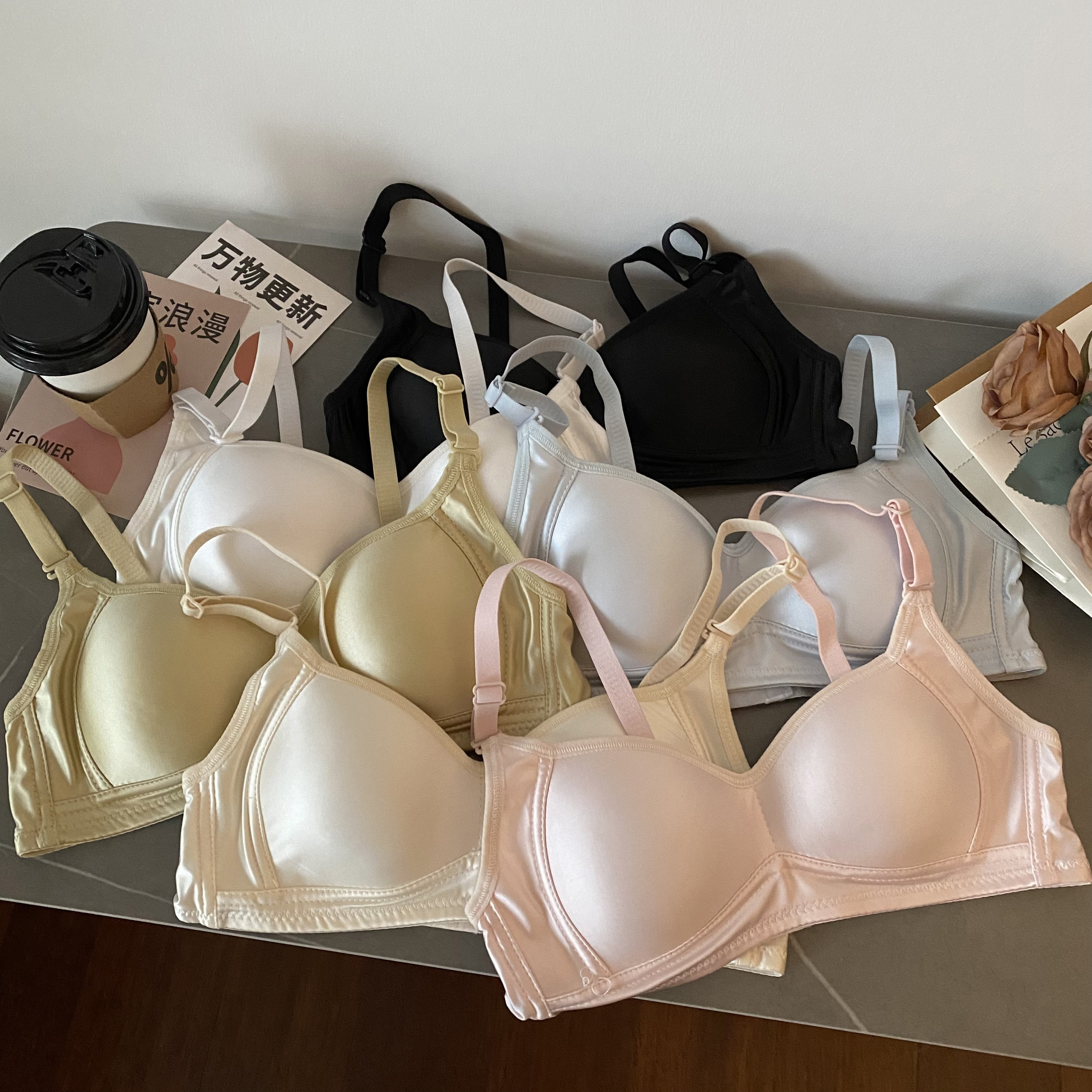 Real shot of summer wire-free comfortable breathable underwear for women without trace small breasts push-up anti-sagging bra