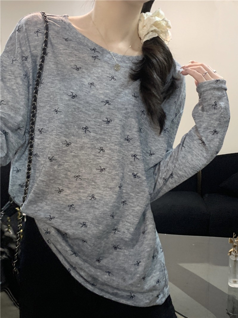 Actual shot Summer New Relaxed Cross Butterfly Print Round Neck Long Sleeve Loose Sun Protection Top for Women