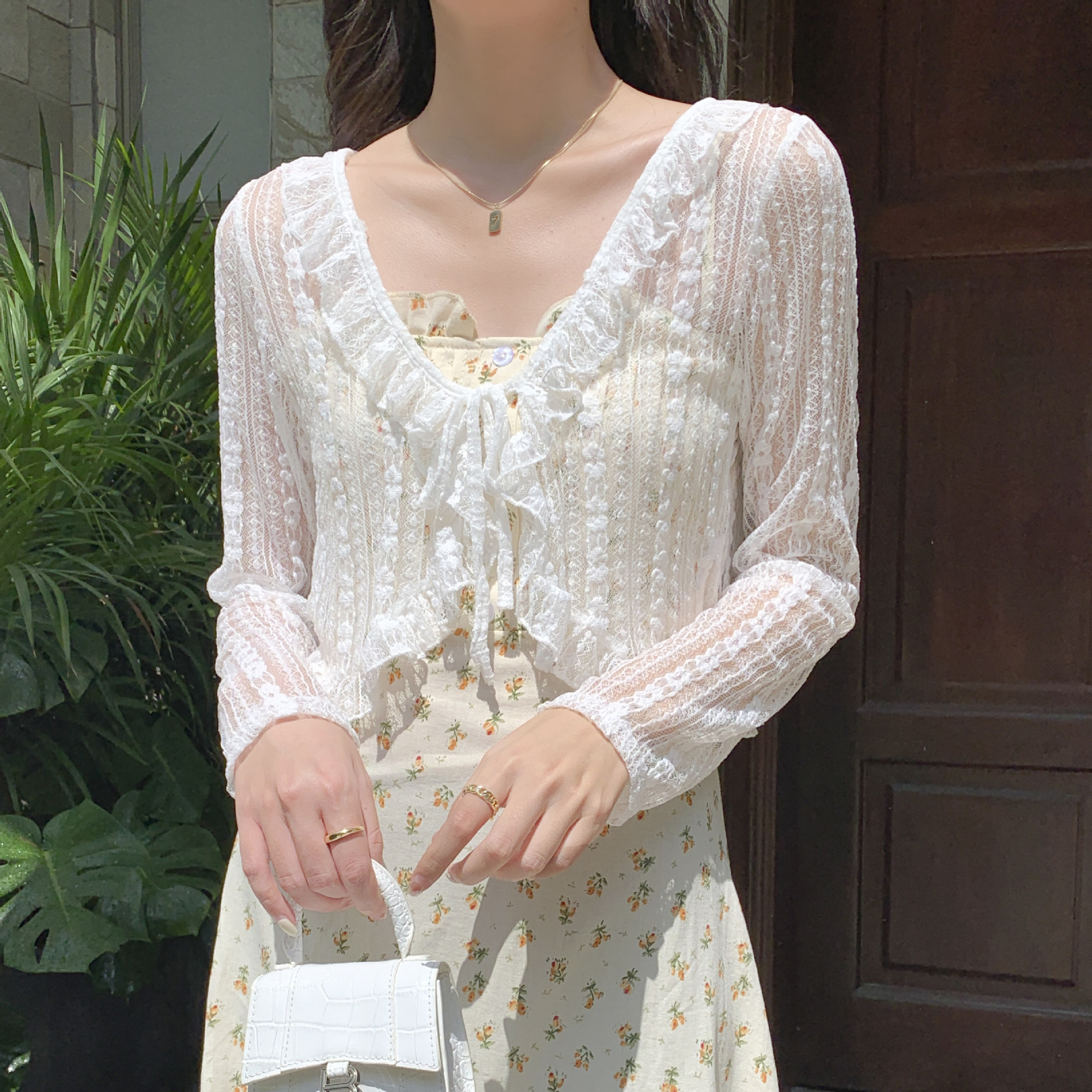 2024新薄款度假防曬開衫女夏天甜美淑女薄紗吊帶外搭夏季罩衫上衣