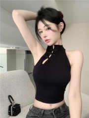 Vintage-style small design V-neckless camisole with traditional Chinese button and sleeveless base top for Millennial spicy girls