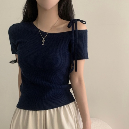 Shipping Korean chic summer design U-neck strap short-sleeved sweater