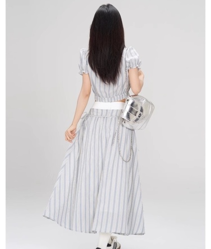 韩版条纹清冷感撞色时尚百搭娃娃领衬衫半身裙两件套女