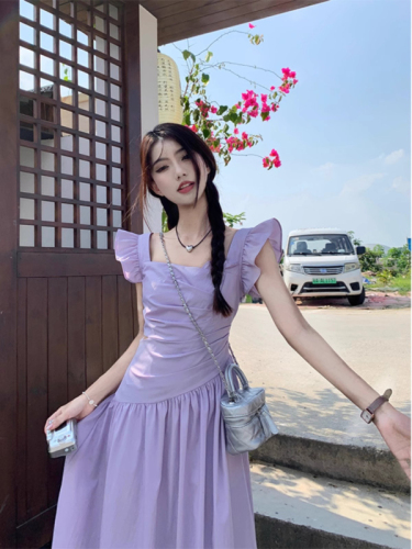 初恋系紫色飞飞袖连衣裙女夏季新款收腰心机镂空可盐可甜长裙子潮