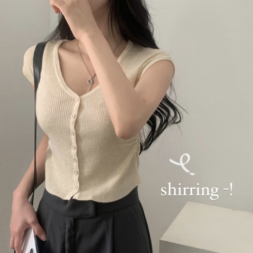 Korean ins hot girl style summer V-neck pleated waist slimming single-breasted short knitted cardigan