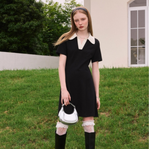 赫本风法式连衣裙子女夏季2024年新款polo短袖小个子高级感小黑裙