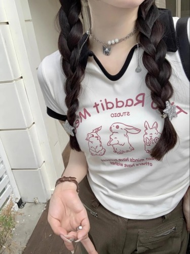 polo领T恤女夏季简约可爱兔子打底衫修身百搭设计感辣妹短款上衣