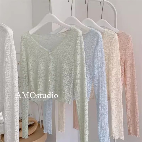 V-neck pearl button thin lace cardigan women's summer thin sun protection shawl with long-sleeved short jacket