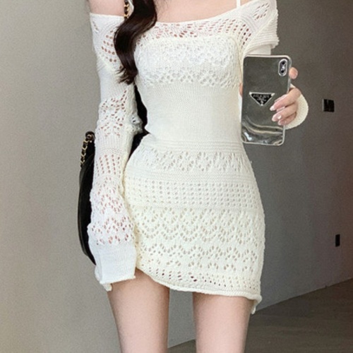 Pure desire V-neck hollow hottie long-sleeved knitted dress women's sweater skirt hip-covering skirt temperament short skirt cool silk