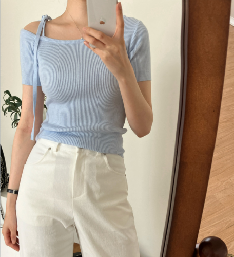 Korean ins summer off-shoulder strap design short-sleeved sweater