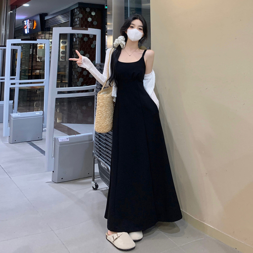 实拍~胖mm大码黑色连衣裙女2024年夏季新款法式气质赫本风吊带裙