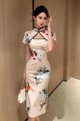 Actual shot of new women's retro national style pattern slim hip-covering improved cheongsam short-sleeved dress