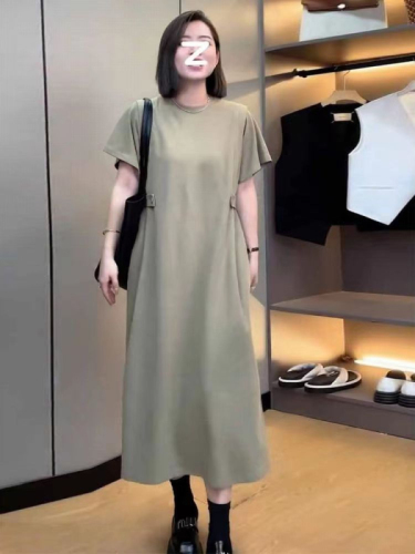 2024夏季韩版新款时尚连衣裙宽松胖mm大码显瘦遮肚子减龄休闲裙