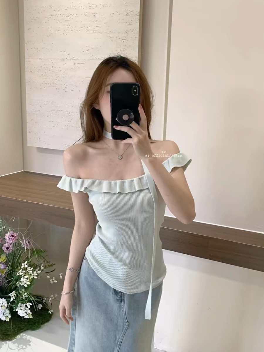 AS OFFICIAL甜嗲小俏皮妥妥時髦精荷葉邊吊帶針織小衫女夏配領帶