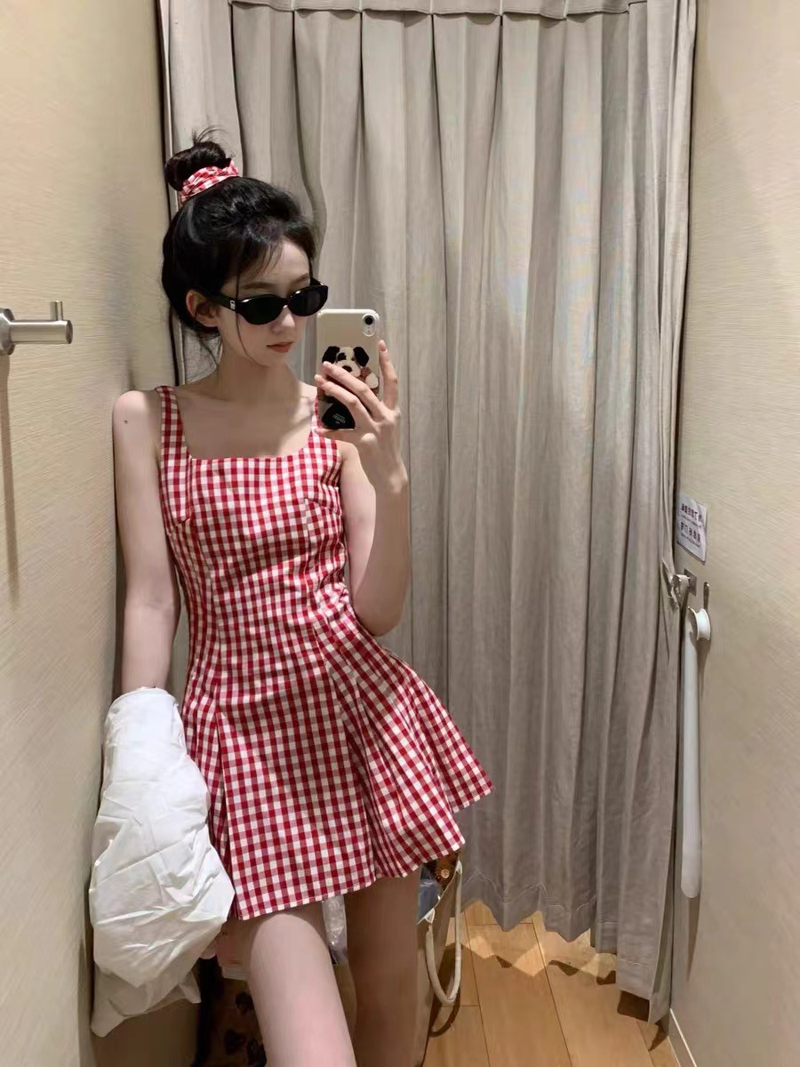 圈圈cooky 戀愛告急 韓系紅色格子無袖收腰吊帶裙女夏顯瘦短裙子