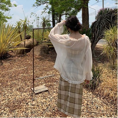 Sun protection cardigan seaside vacation thin sun protection clothing women's long-sleeved see-through jacket women's summer chiffon air-conditioned shirt
