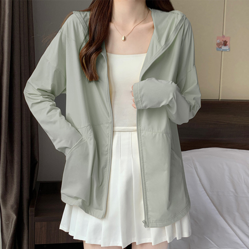 Korean version summer 2024 anti-UV light and breathable hooded cardigan sun protection clothing for women