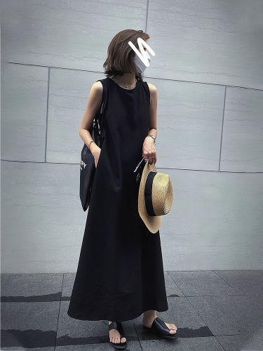 法式赫本风高级感长裙女夏季别致独特黑色后背镂空无袖背心连衣裙