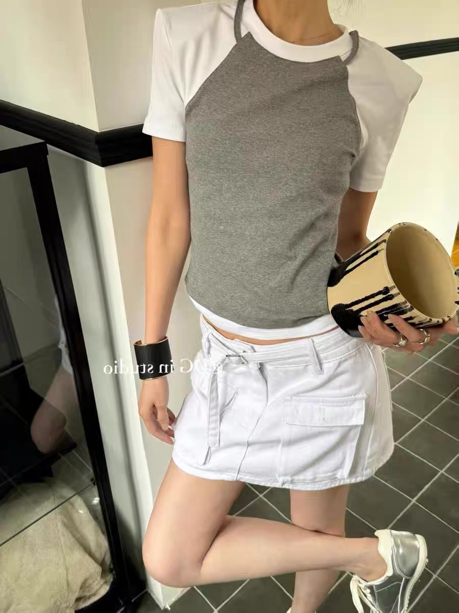 十三行韓版撞色拼接短袖t恤女2024夏季新款設計感掛脖背心假兩件