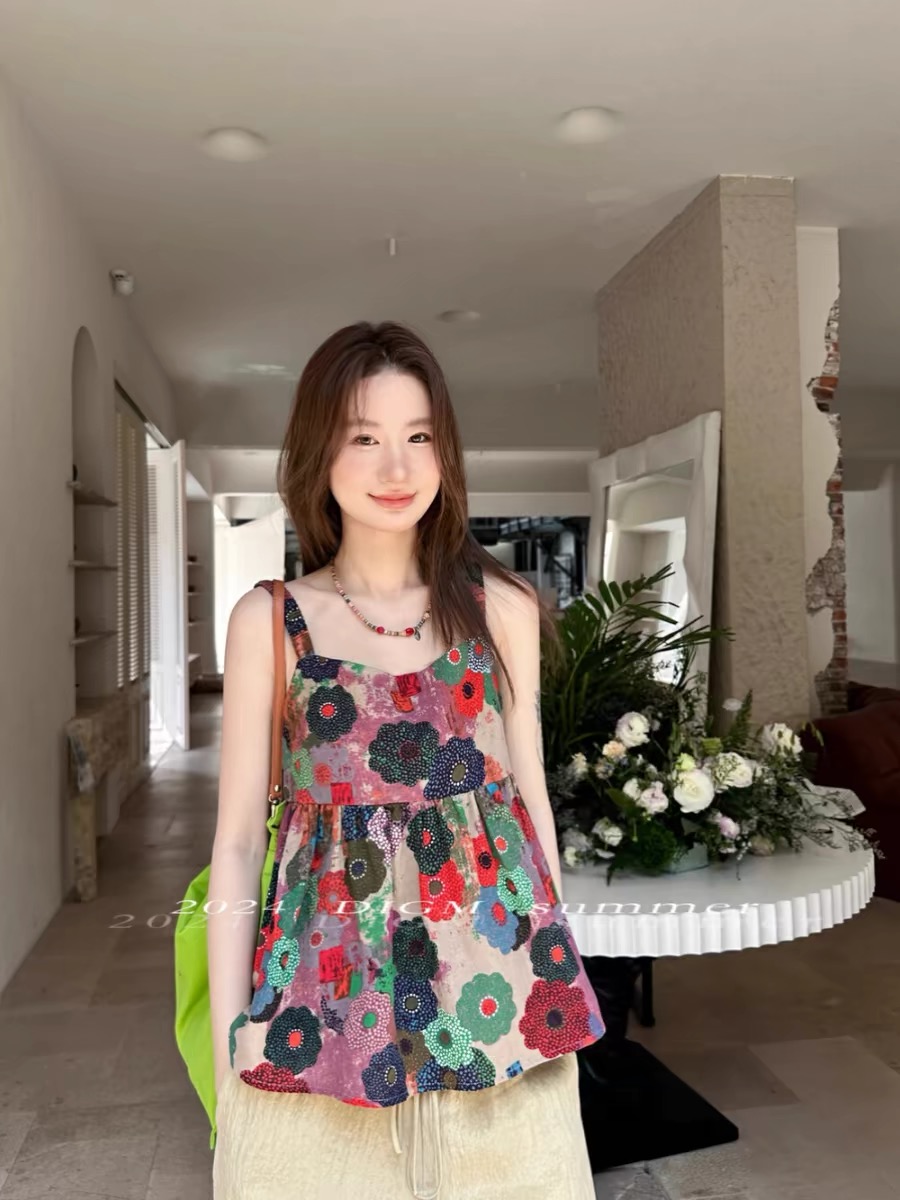 DIGM2024夏季新款法式時尚氣質度假風復古油畫顯瘦百搭吊帶小衫女