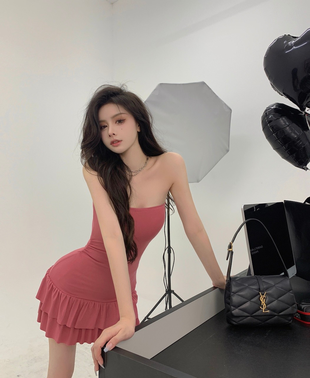 粉色抹胸連衣裙2024女夏季新款小眾設計純欲甜辣妹修身蛋糕短裙子