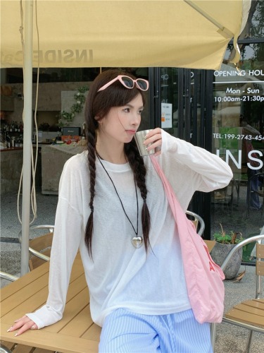 Real shot Summer casual versatile loose slightly see-through long-sleeved sun protection T-shirt