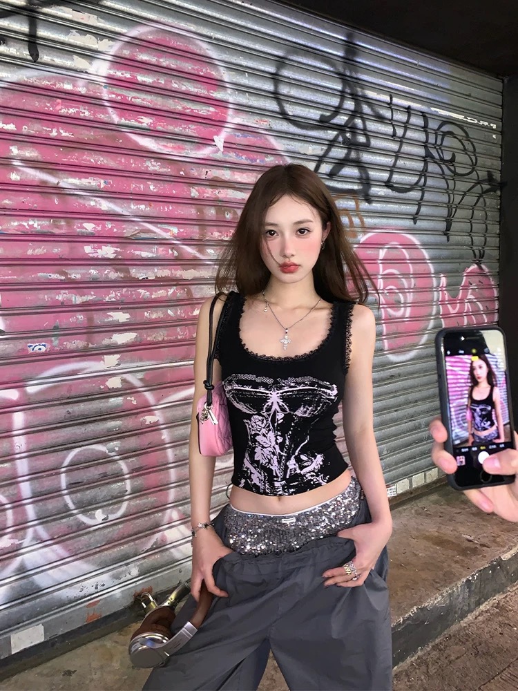 NIMO WANG 04/22 20:00嬉皮玩家多巴胺千禧復古印花背心夏女