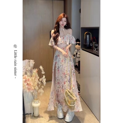 Floating spring floral skirt French resort style ruffled slim fit slit floral suspender dress