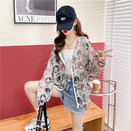 Actual Korean version of sun protection clothing for women with ins design, hooded printing, large size women's clothing, fat, fashionable, loose and thin jacket