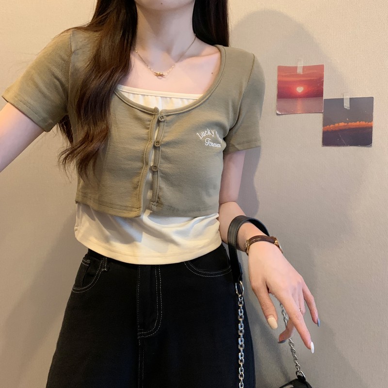實拍 夏季甜辣風U領美式復古刺繡撞色設計假兩件短款百搭上衣