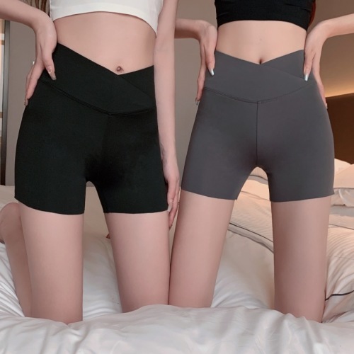 Real shot of shark pants for women, thin outer wear, tummy control, hip lifting, bottoming safety shorts, seamless anti-exposure yoga pants