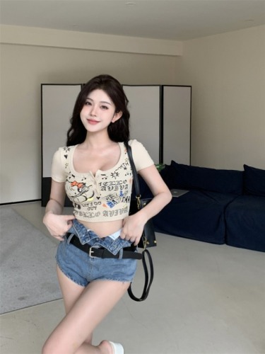 Real shot of new summer hot girl cat letter print pure desire short chic niche short-sleeved top for women
