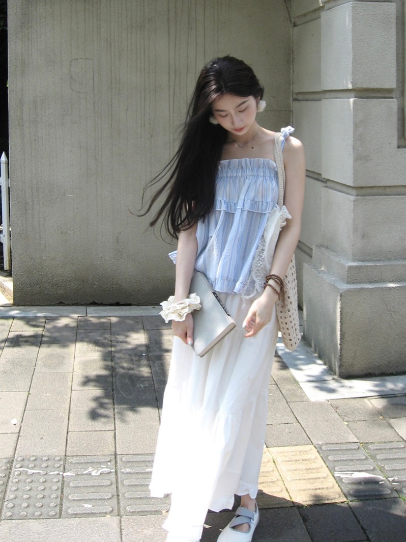實拍藍色條紋木耳邊綁帶吊帶2024夏季新款設計感無袖上衣女