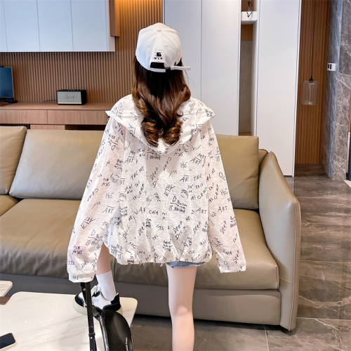 Real shot Korean version of ice silk sun protection clothing summer nano silk loose breathable thin cardigan hooded jacket for women