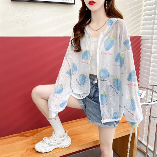 Actual Korean version of sun protection clothing for women with ins design, hooded printing, large size women's clothing, fat, fashionable, loose and thin jacket