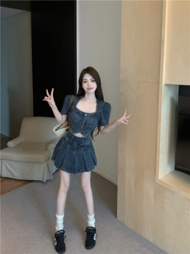 Real shot!  Fashionable seasonal short-sleeved irregular shirt top high-waisted skirt denim two-piece set