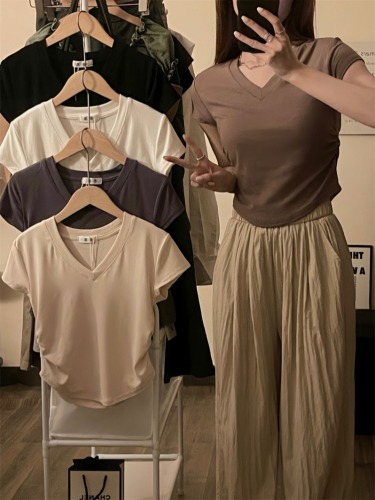 小个子黑色正肩修身显瘦V领短袖T恤女夏季设计感小众短款打底上衣