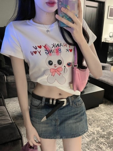 Real shot white sweet short-sleeved T-shirt for women summer new design niche pure desire sexy age-reducing top