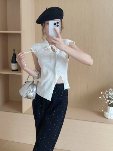 New Chinese style Western-style disc button slit hem flying sleeve top