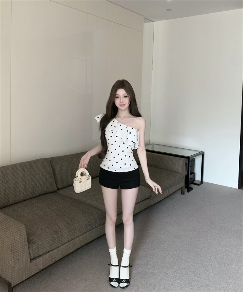 French ruffled polka-dot slanted shoulder sleeveless vest women's summer slim design hot girl chic outer top