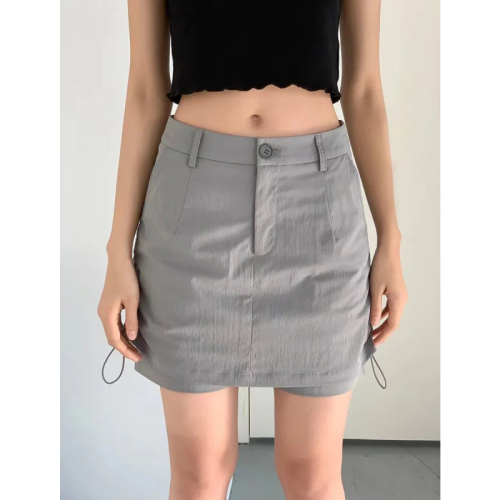 Official photo A word workwear half skirt hot girl short skirt women's summer new design sense small crowd skirt American pants skirt 